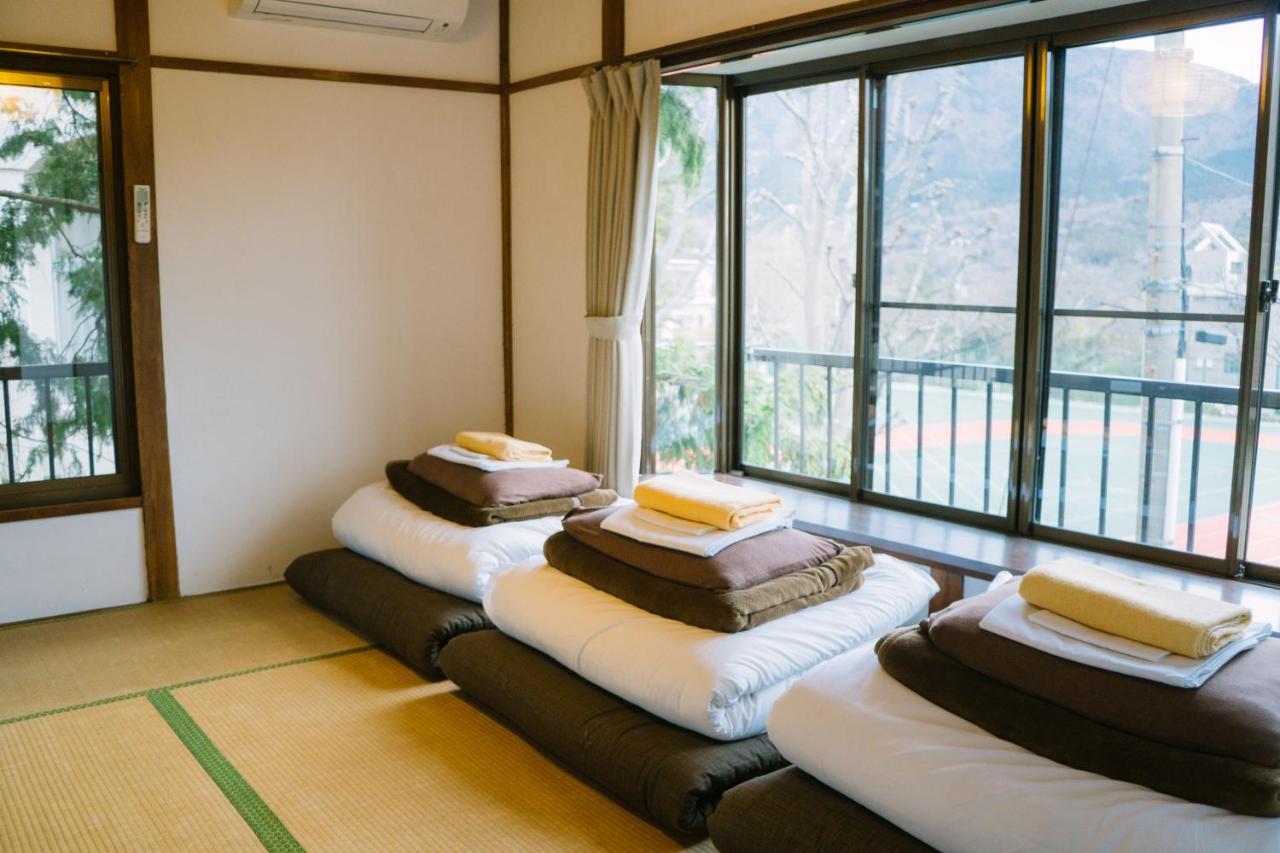 Onsen Guesthouse Hakone Tent מראה חיצוני תמונה